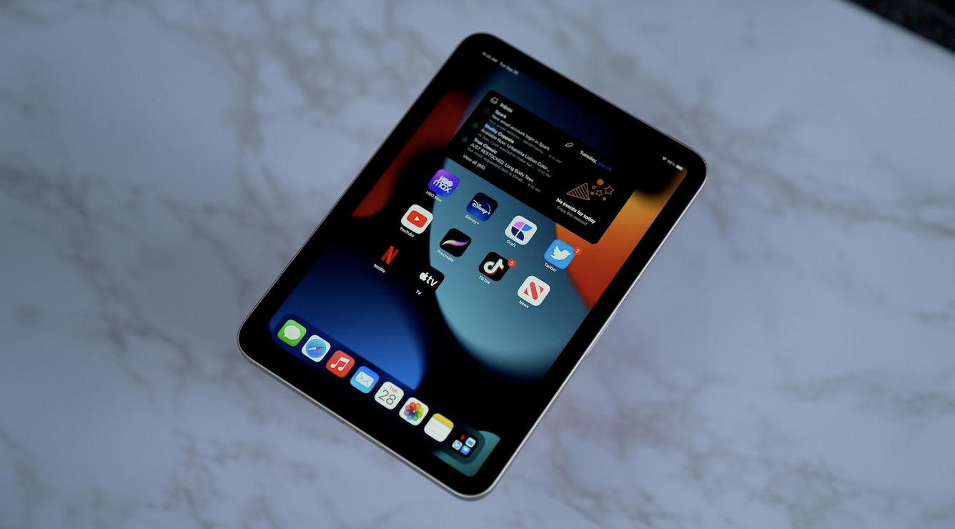 iPad Mini 2026 Preview: OLED Display, A19 Power, and a New Era for Small Tablets