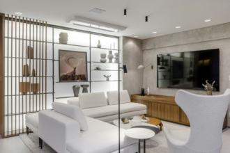 Textures and Comfort in Luxury Interiors