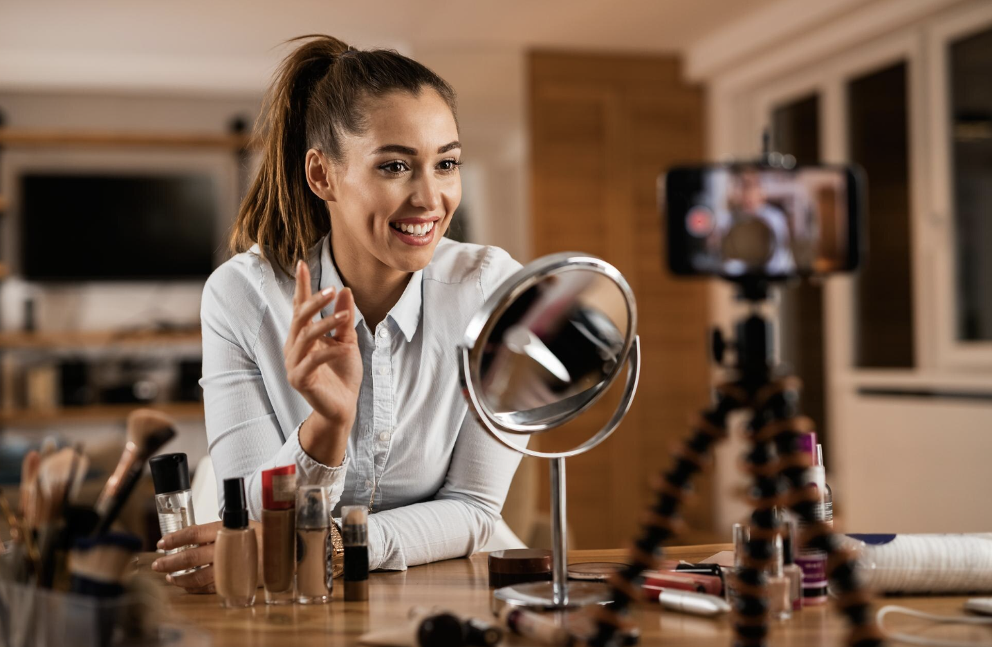 Vlogging: The Ultimate Guide to Building Influence Through Video Content