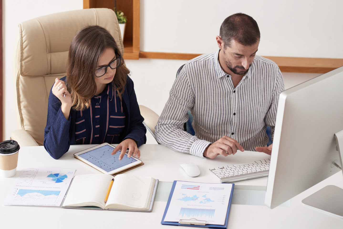 How to Read Earnings Reports and Analyze a Company’s Financial Performance