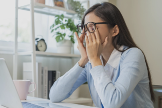 Eye Care for Digital Users 2026: Smart Ways to Reduce Screen Fatigue and Blue-Light Damage