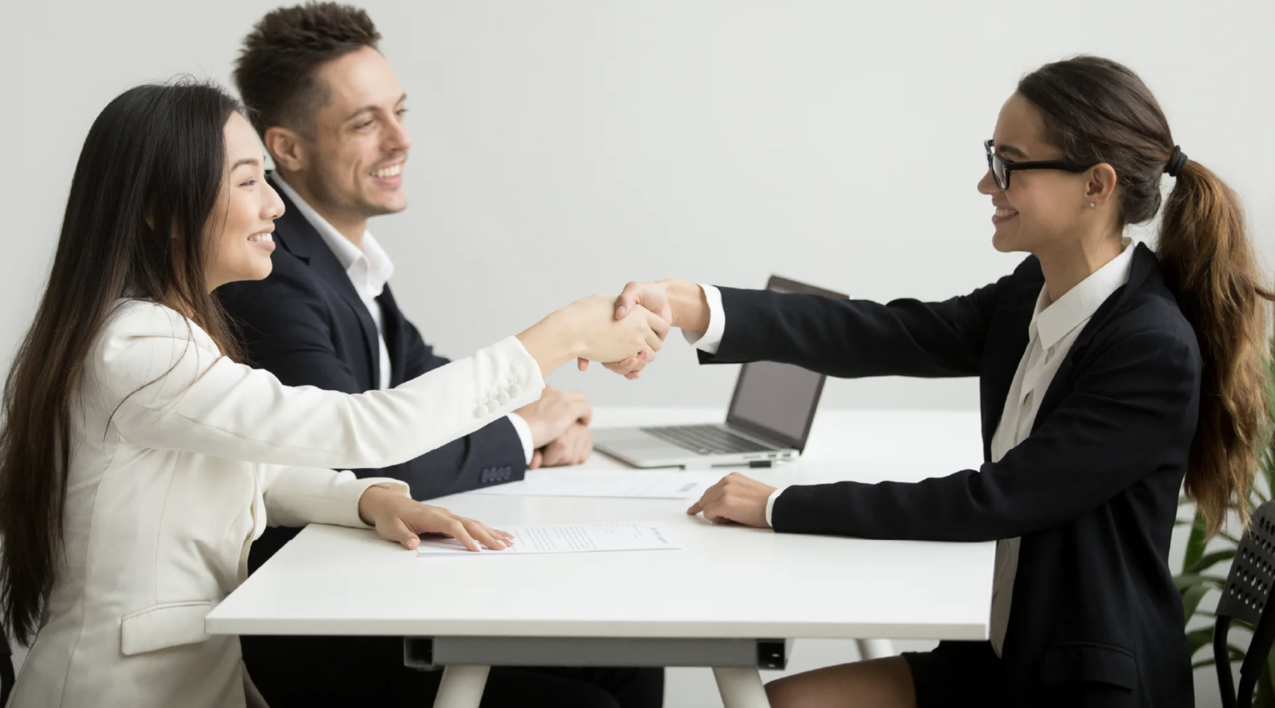Job Interview Preparation Answering Common Questions Clearly and Calmly 